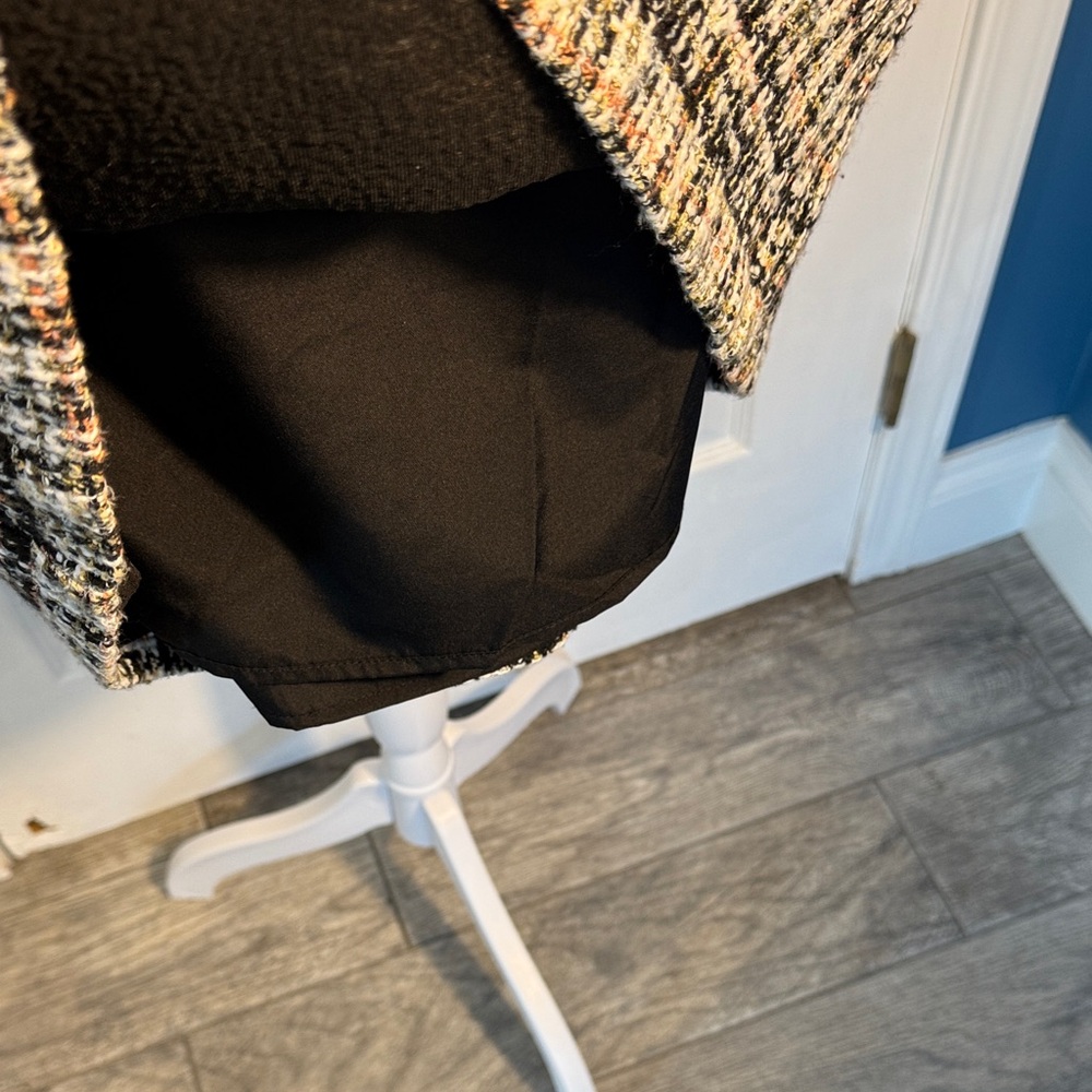 LOFT Multicolor Plaid A-Line Skirt - Picture 3 of 7